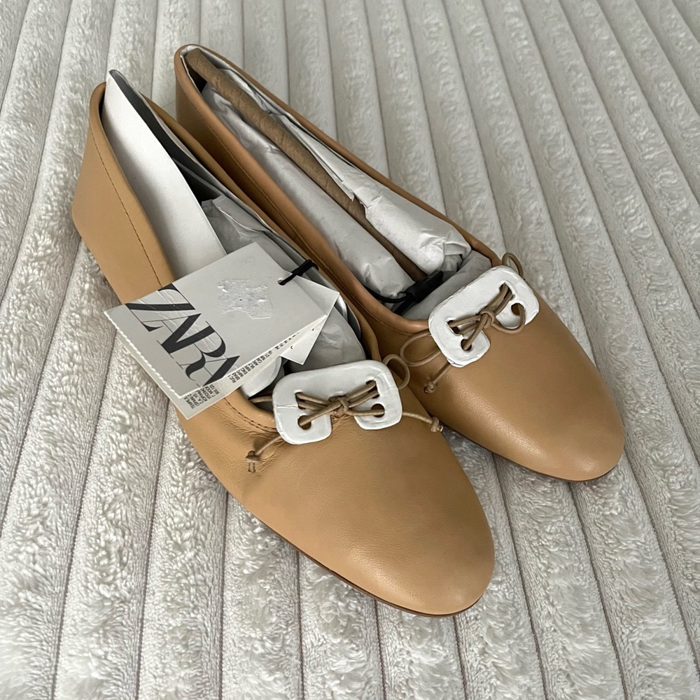 Zara Leather Ballet Flats with Bow - Picture 4 of 8